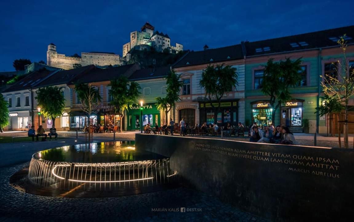 Panorama Apartmens Trencin Exterior photo